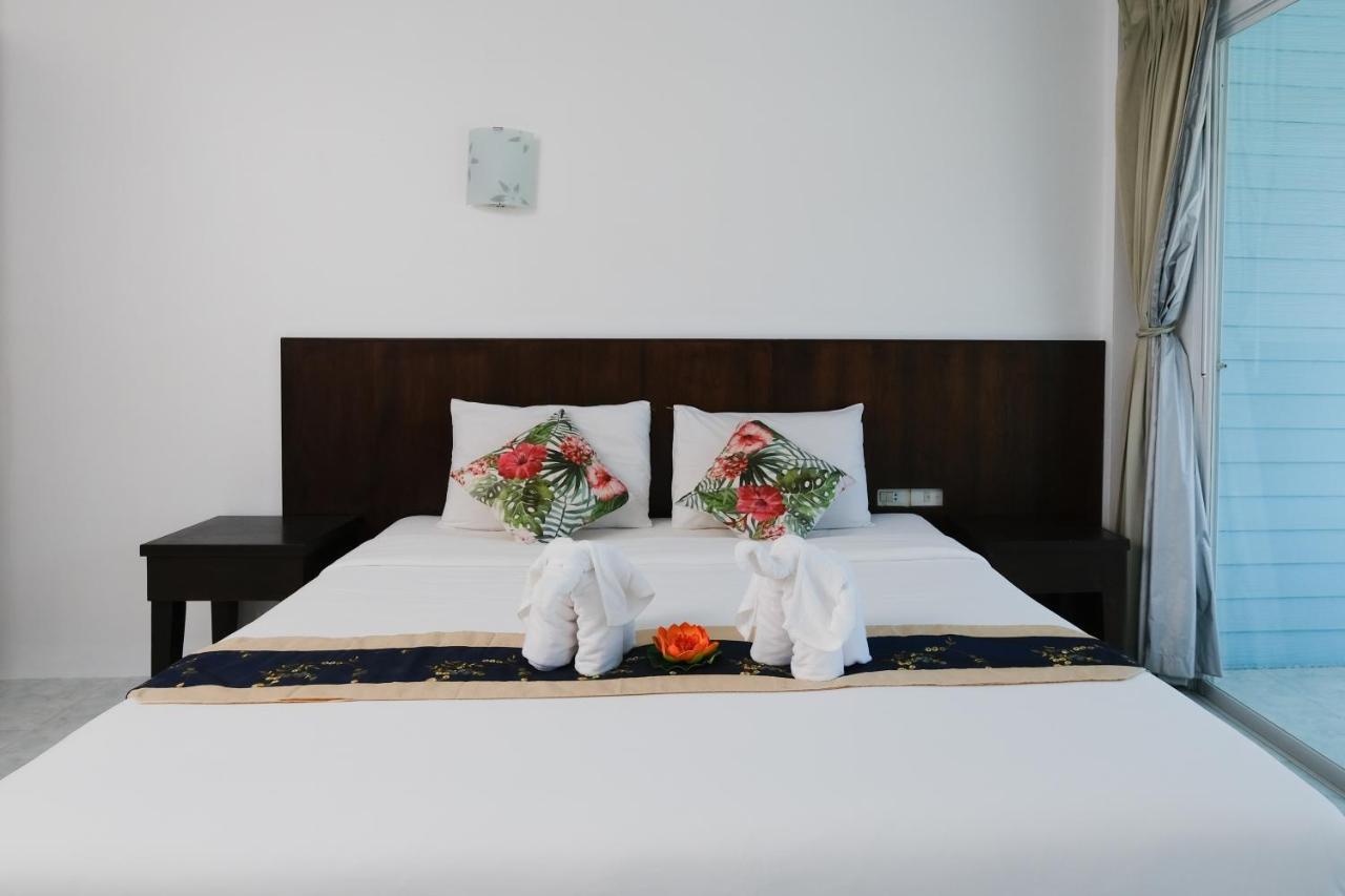 Kiwi Boutique Hotel Patong Exterior photo